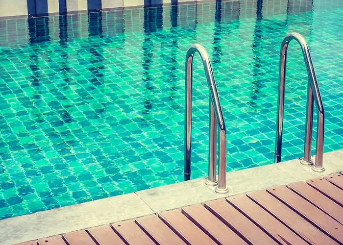 Hotel Karen Thermal 3*